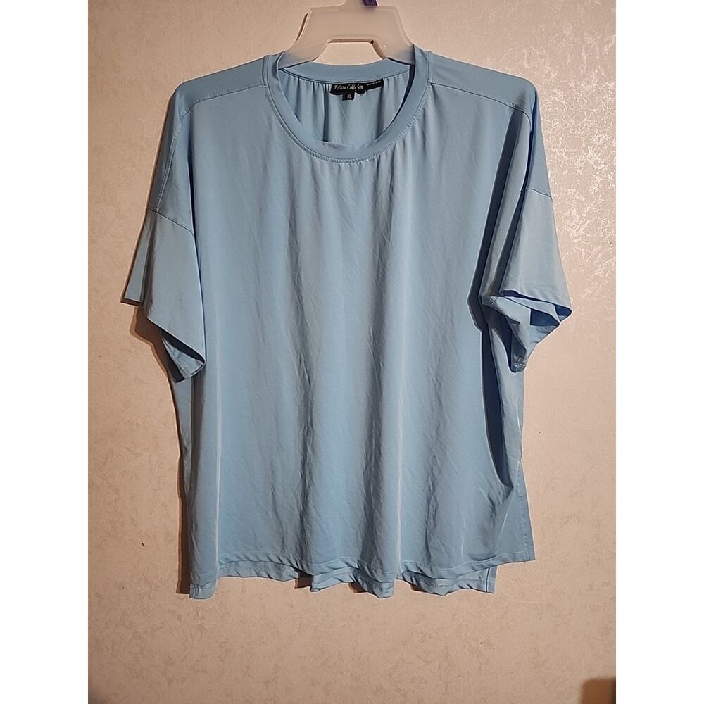 Tolani Collections Top Womens Short Sleeve Breathable Shirt Tail sz XL Baby Blue